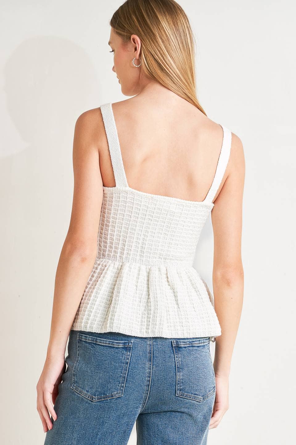 A sweater knit top - FSW1484: White / Contemporary / S
